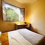 Quarto Casal Com Janela Casa Caramel